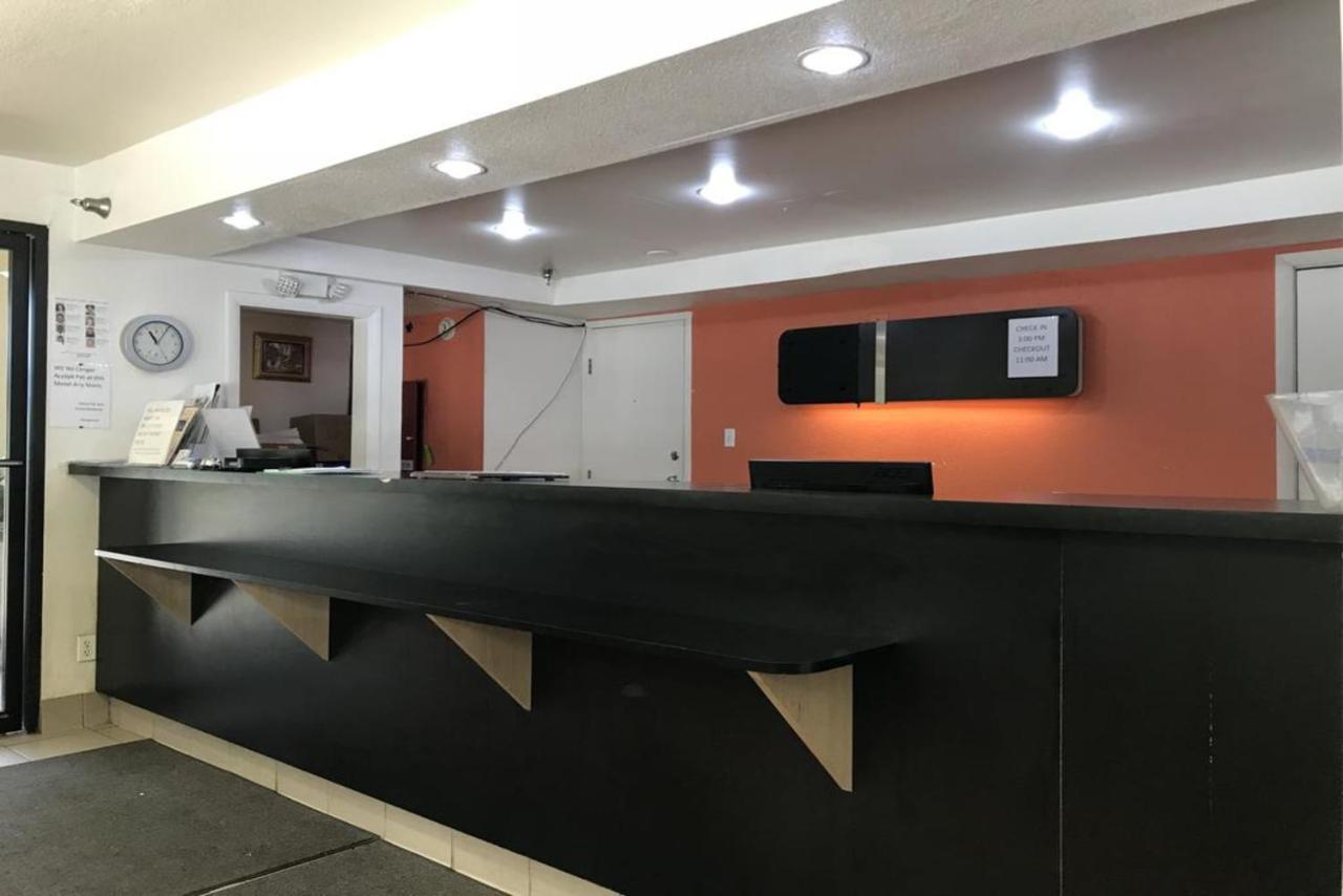 Key Inn Macedonia Zewnętrze zdjęcie