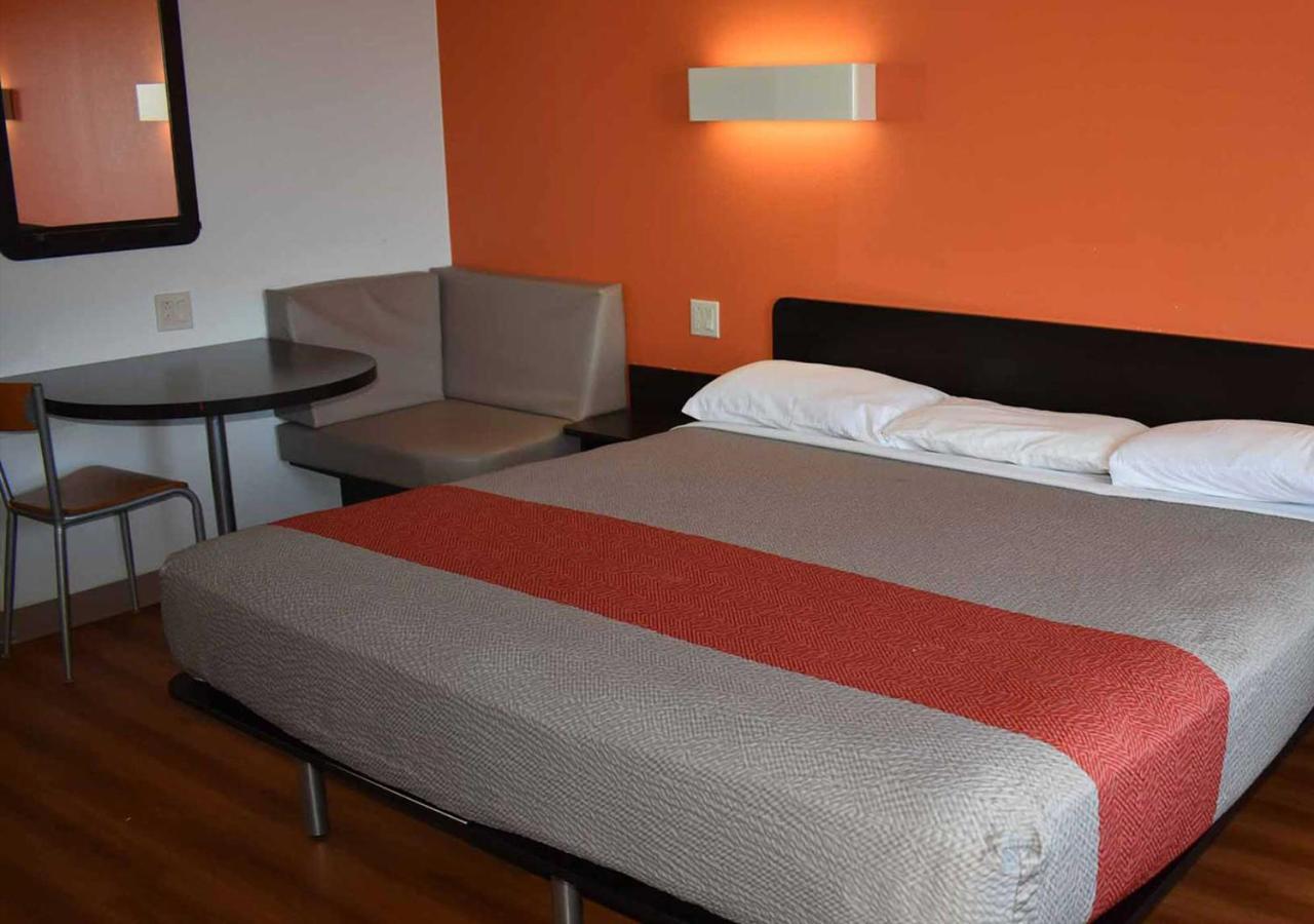 Key Inn Macedonia Zewnętrze zdjęcie