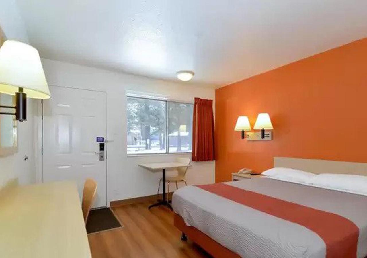 Key Inn Macedonia Zewnętrze zdjęcie