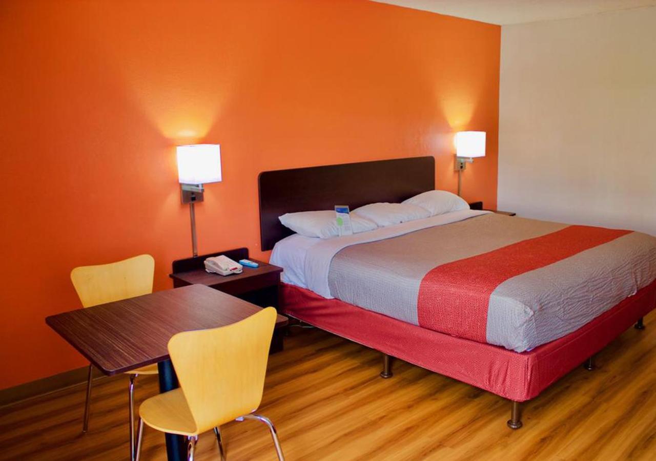 Key Inn Macedonia Zewnętrze zdjęcie
