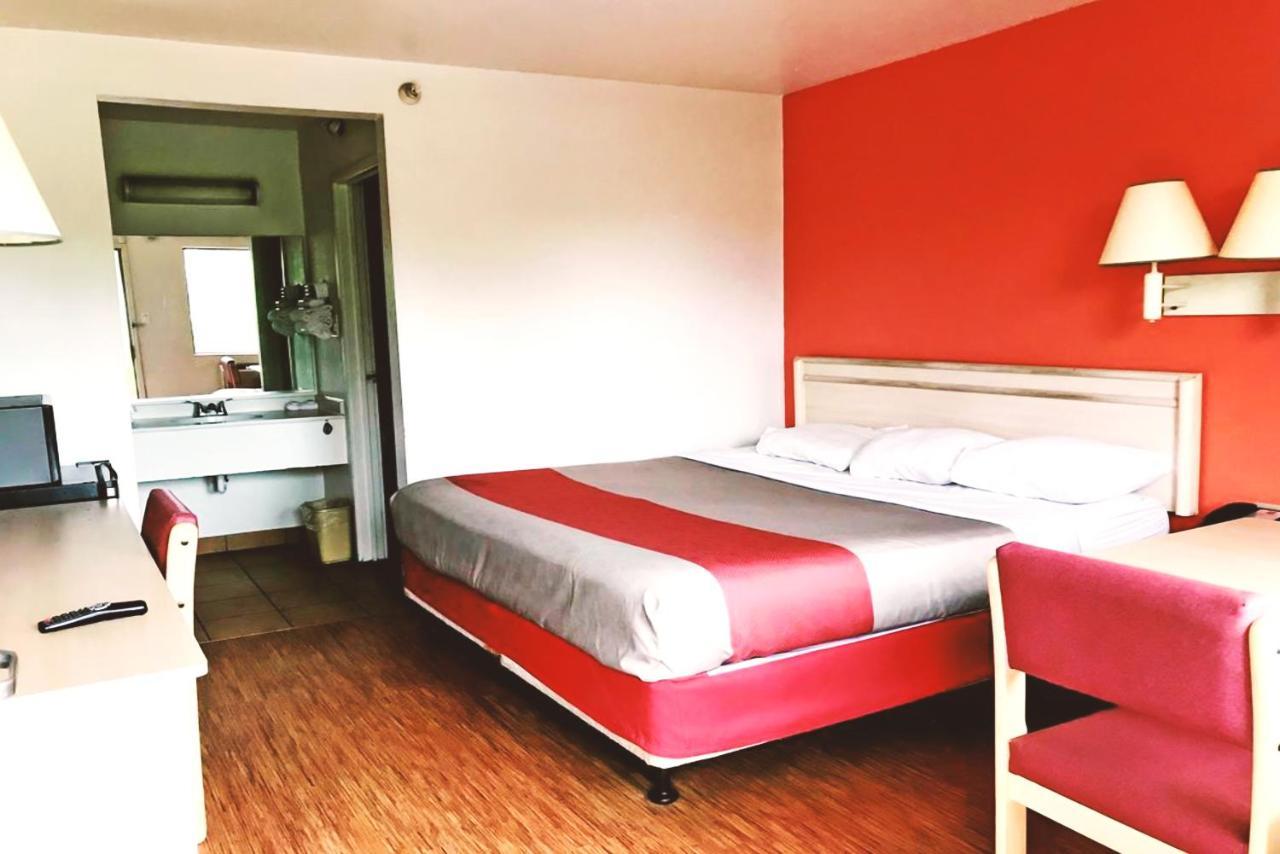 Key Inn Macedonia Zewnętrze zdjęcie
