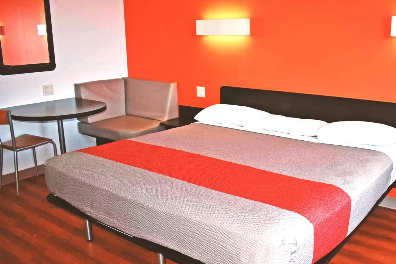 Key Inn Macedonia Zewnętrze zdjęcie