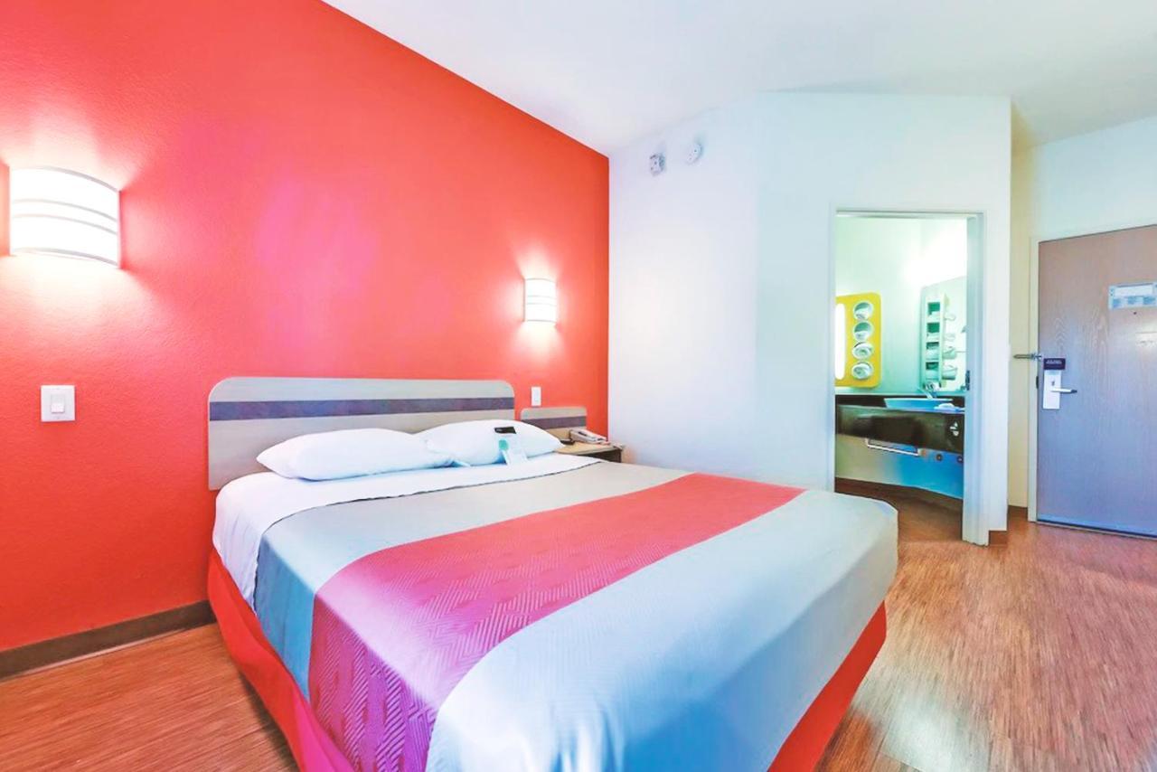 Key Inn Macedonia Zewnętrze zdjęcie